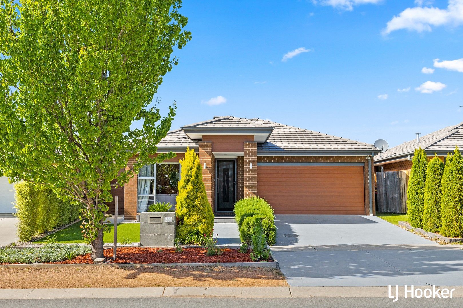 19 Hilda Kincaid Crescent, Macgregor ACT 2615, Image 0