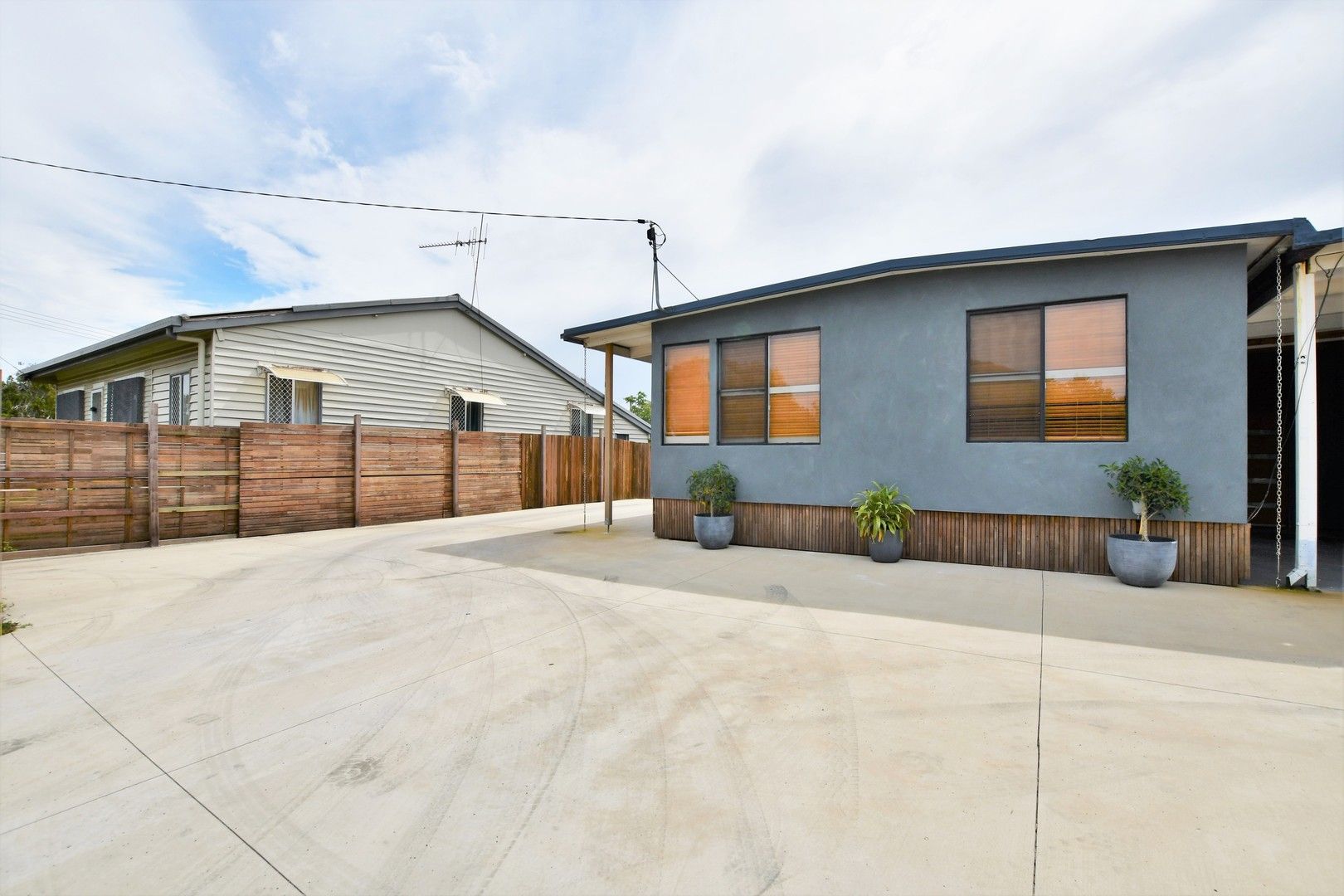 2 bedrooms House in 1/24 Bauer Street BARGARA QLD, 4670