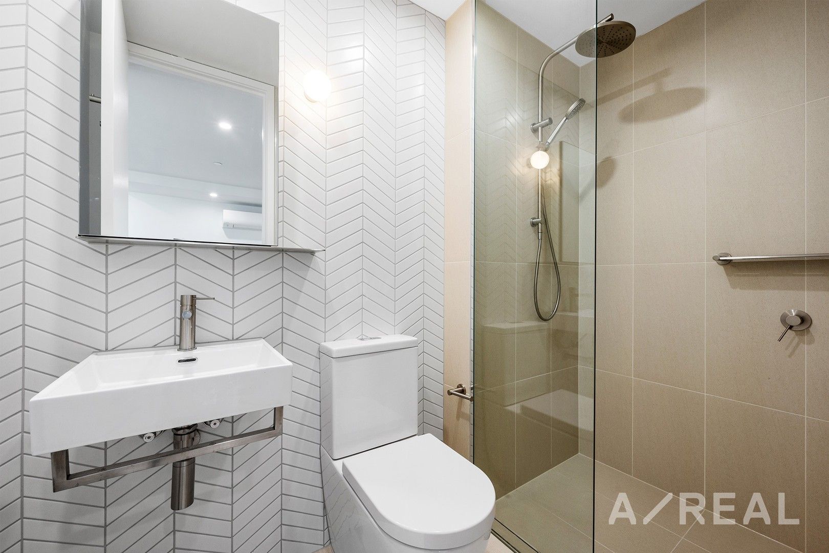 2 bedrooms Apartment / Unit / Flat in 2605/3 Young Street BOX HILL VIC, 3128