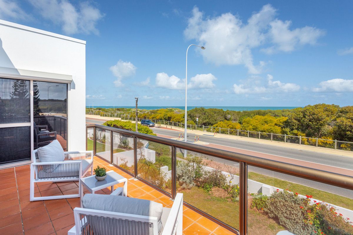 122 Oceanside Promenade, Mullaloo WA 6027, Image 2