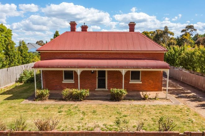Picture of 39 Dunsford Street, LANCEFIELD VIC 3435