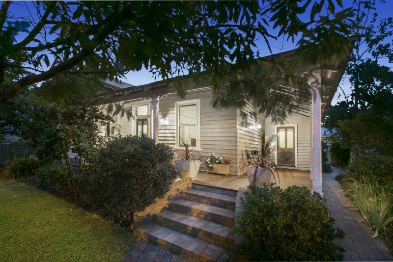 24 Carpenter Street, Quarry Hill VIC 3550, Image 1