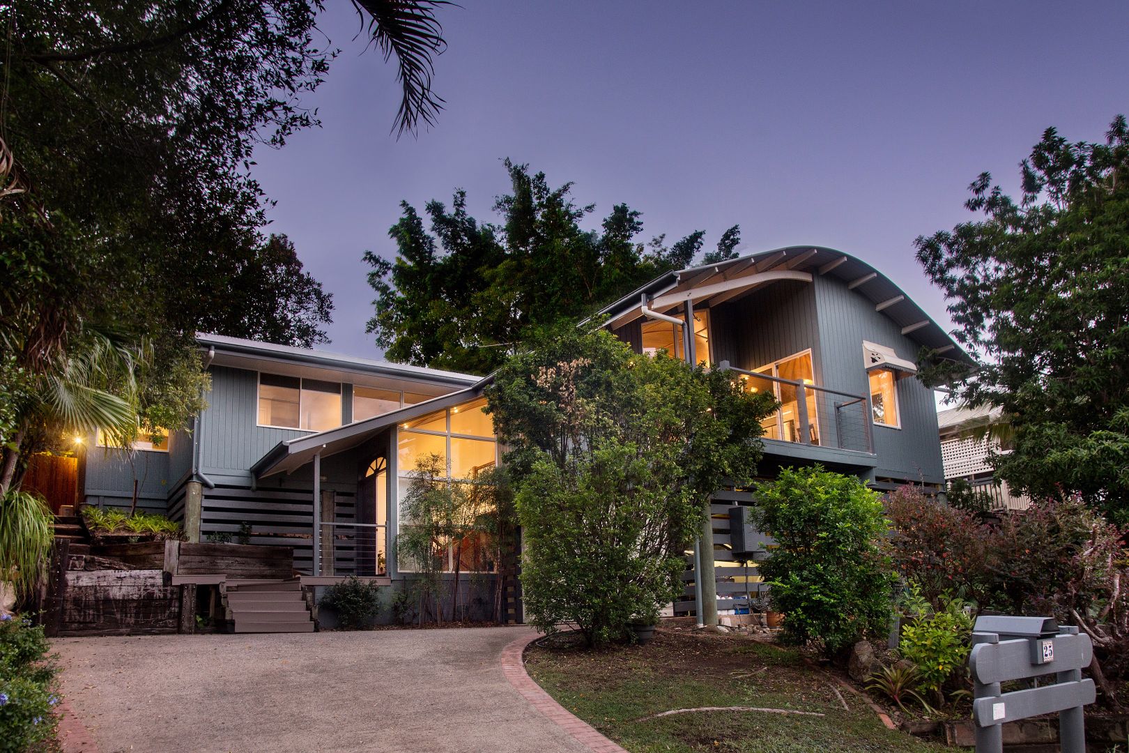 25 Balmerino Drive, Carina Property History & Address Research Domain