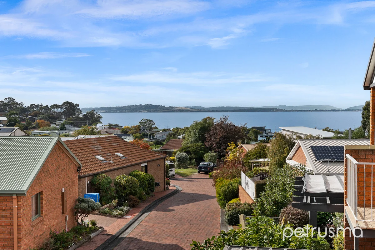 Additional image 4 of 10/180 Roslyn Avenue, Blackmans Bay TAS 7052
