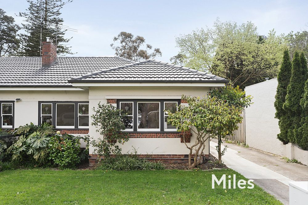 2 bedrooms Apartment / Unit / Flat in 2/147 Locksley Road EAGLEMONT VIC, 3084