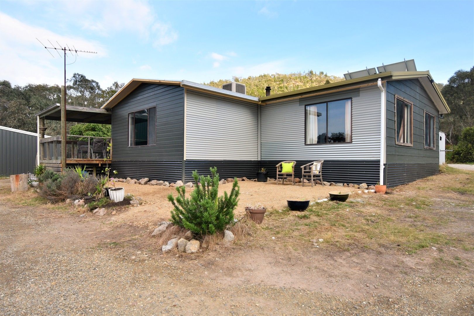 781 WOOLSHED ROAD, Beechworth VIC 3747, Image 0