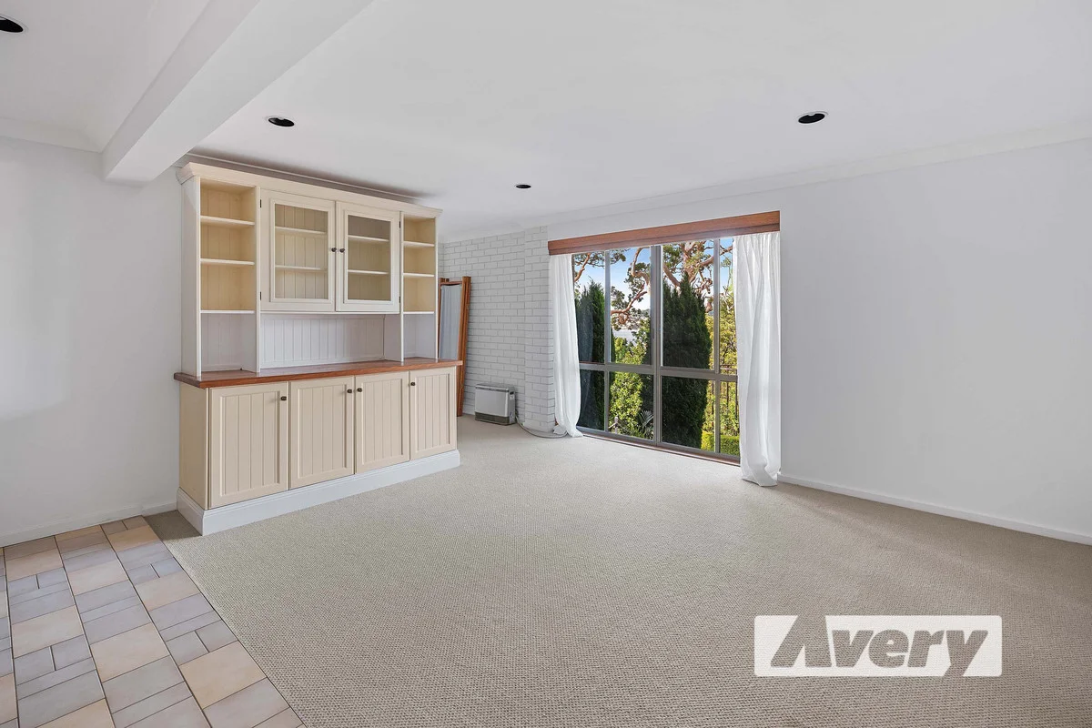 Additional image 13 of 50 Sunlight Parade, Fishing Point NSW 2283