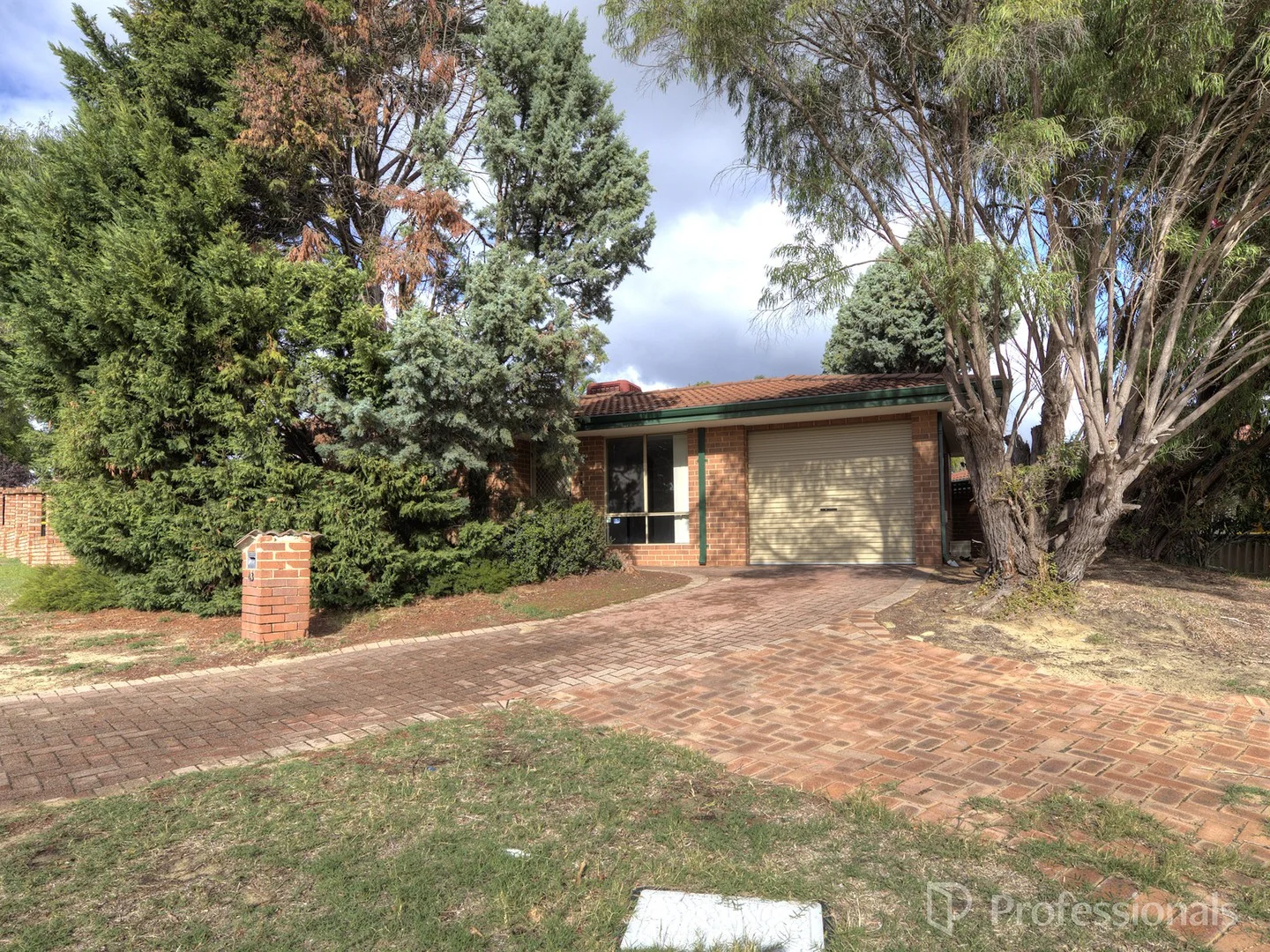 43 Towerhill Road, Alexander Heights WA 6064