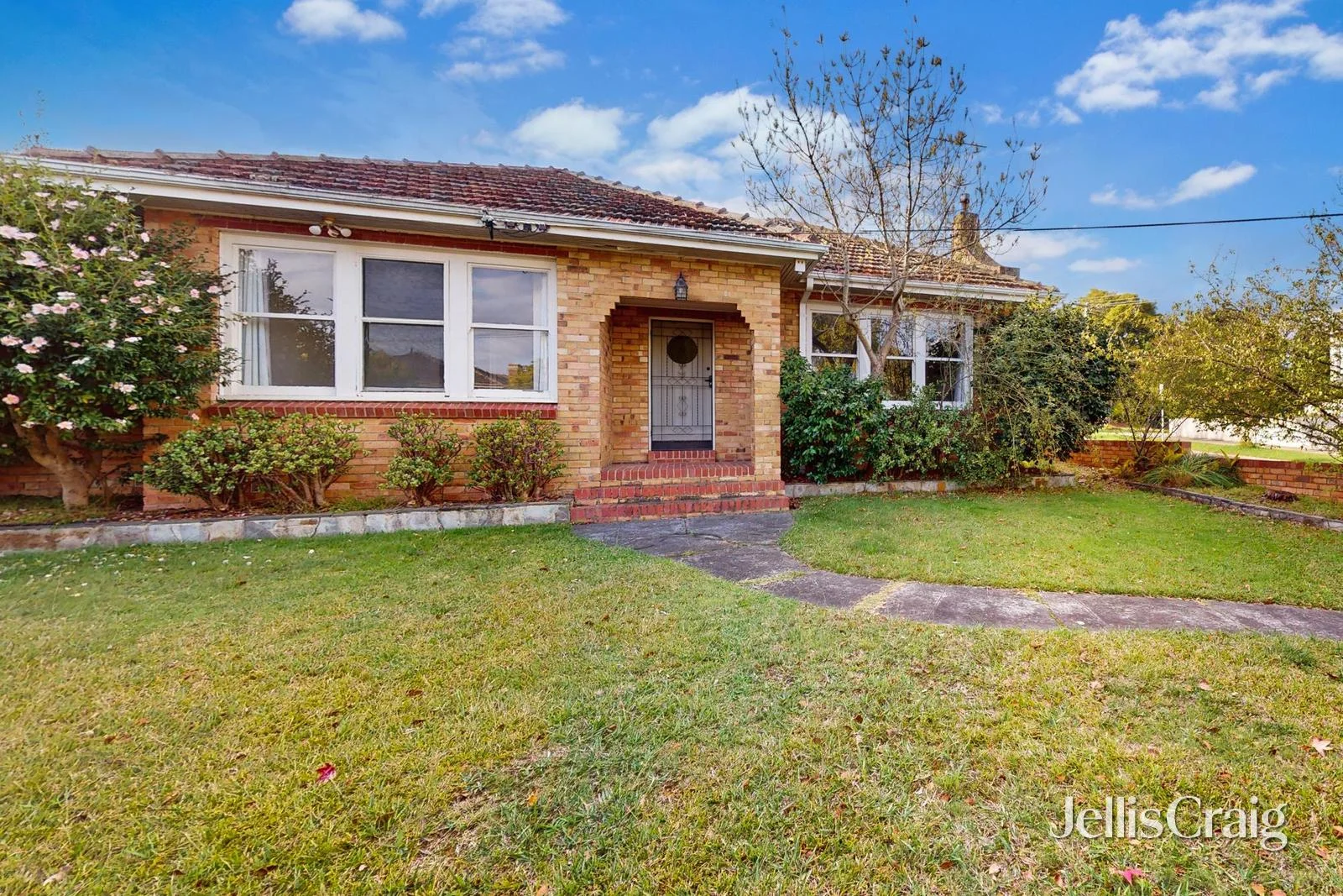 Additional image 2 of 37 Rangeview Grove, Balwyn North VIC 3104