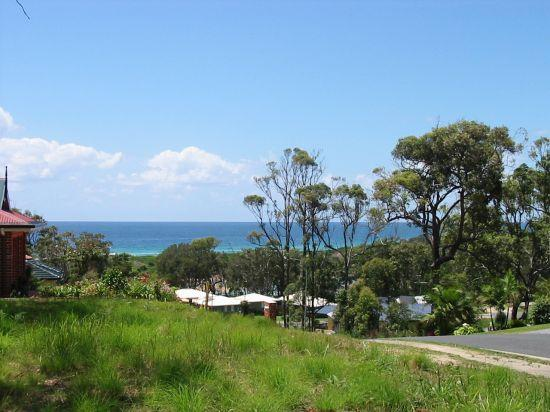 105 Ocean View Drive, Valla Beach NSW 2448