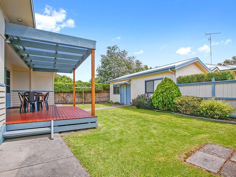 12 Thomson Street, Apollo Bay VIC 3233, Image 1