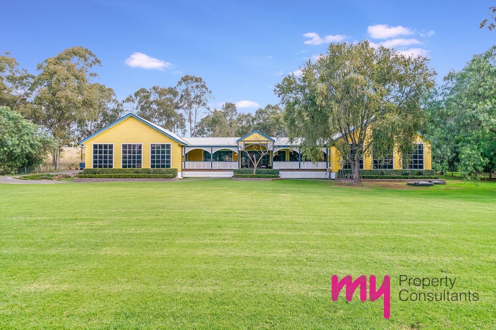 11A Benwerrin Crescent, Grasmere NSW 2570, Image 0