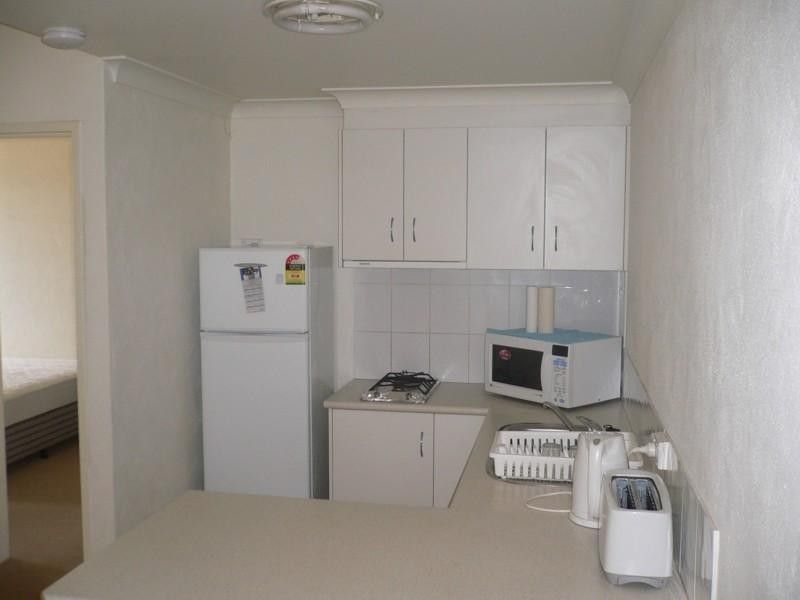 10/1-3 Uniplaza Court, Kearneys Spring QLD 4350, Image 2