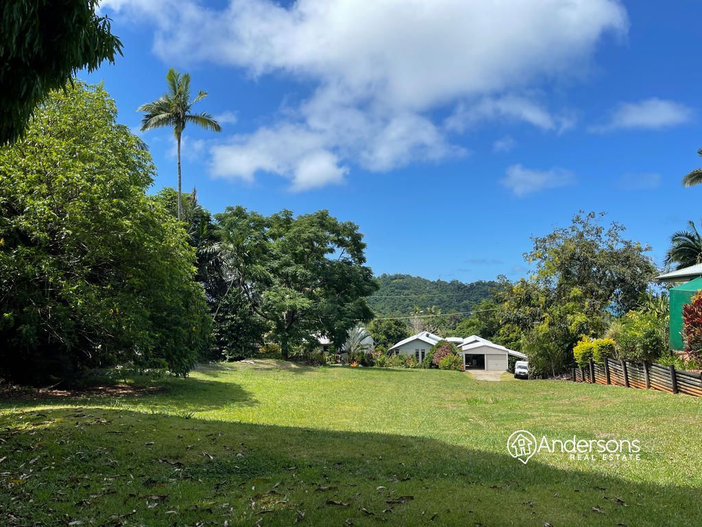 52 Cutten Street, Bingil Bay QLD 4852, Image 1