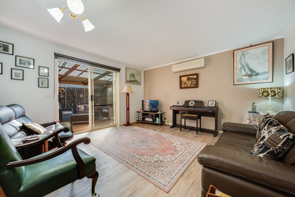 1/48 Huon Crescent, Leopold VIC 3224, Image 2