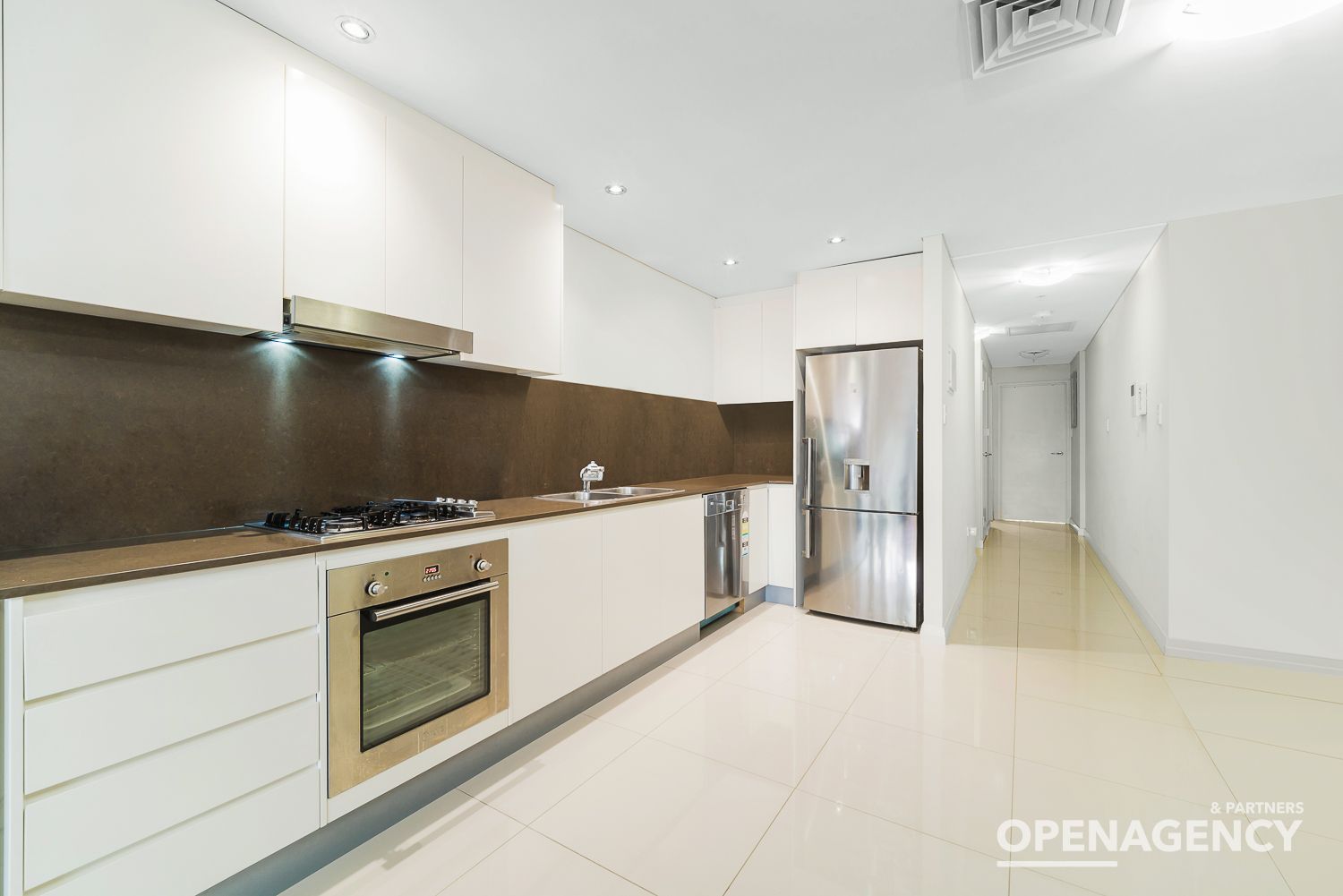 A807/208-210 Coward Street, Mascot NSW 2020, Image 2