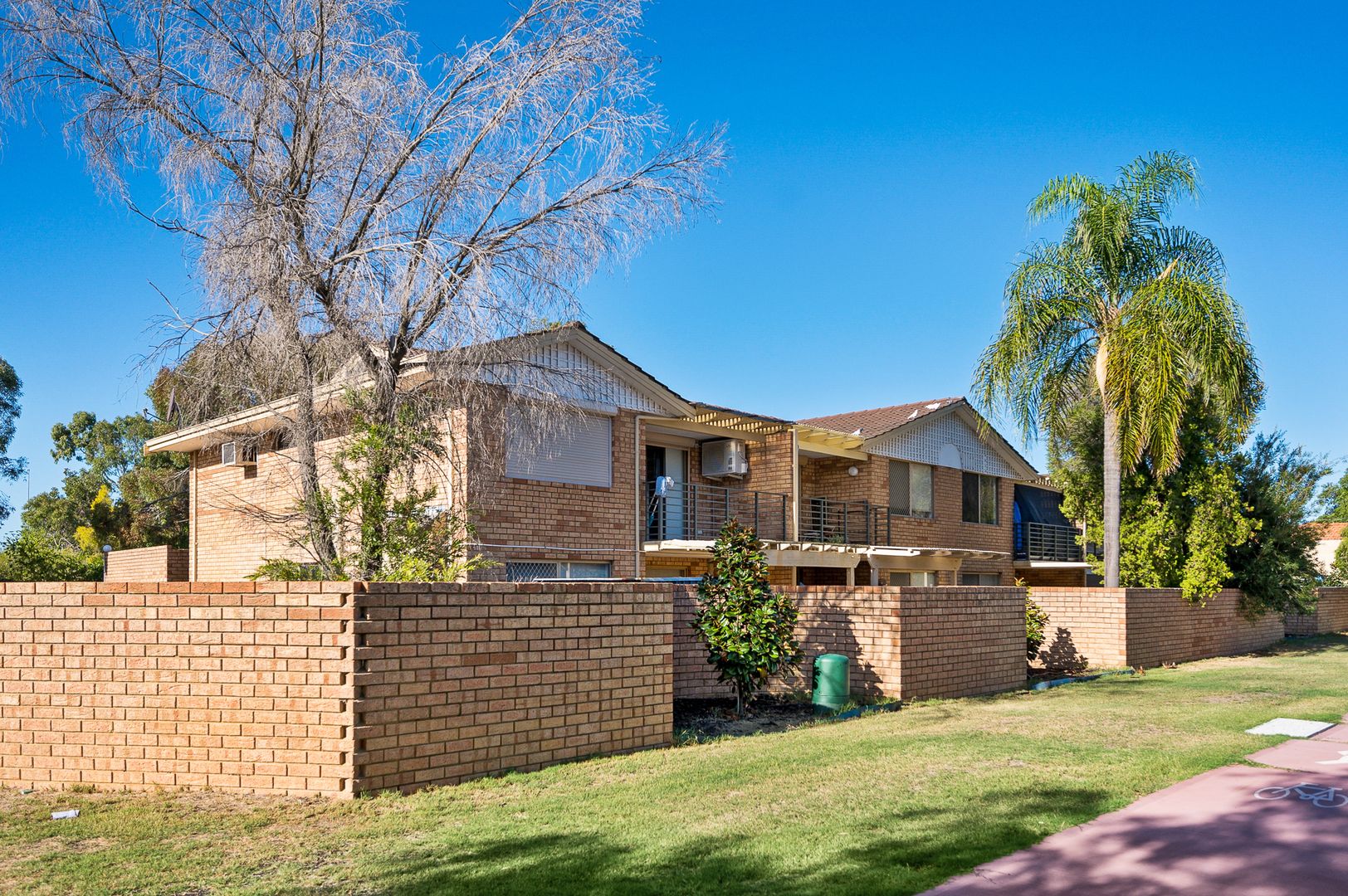 2 bedrooms Apartment / Unit / Flat in 4/2 Mitchell Street BENTLEY WA, 6102