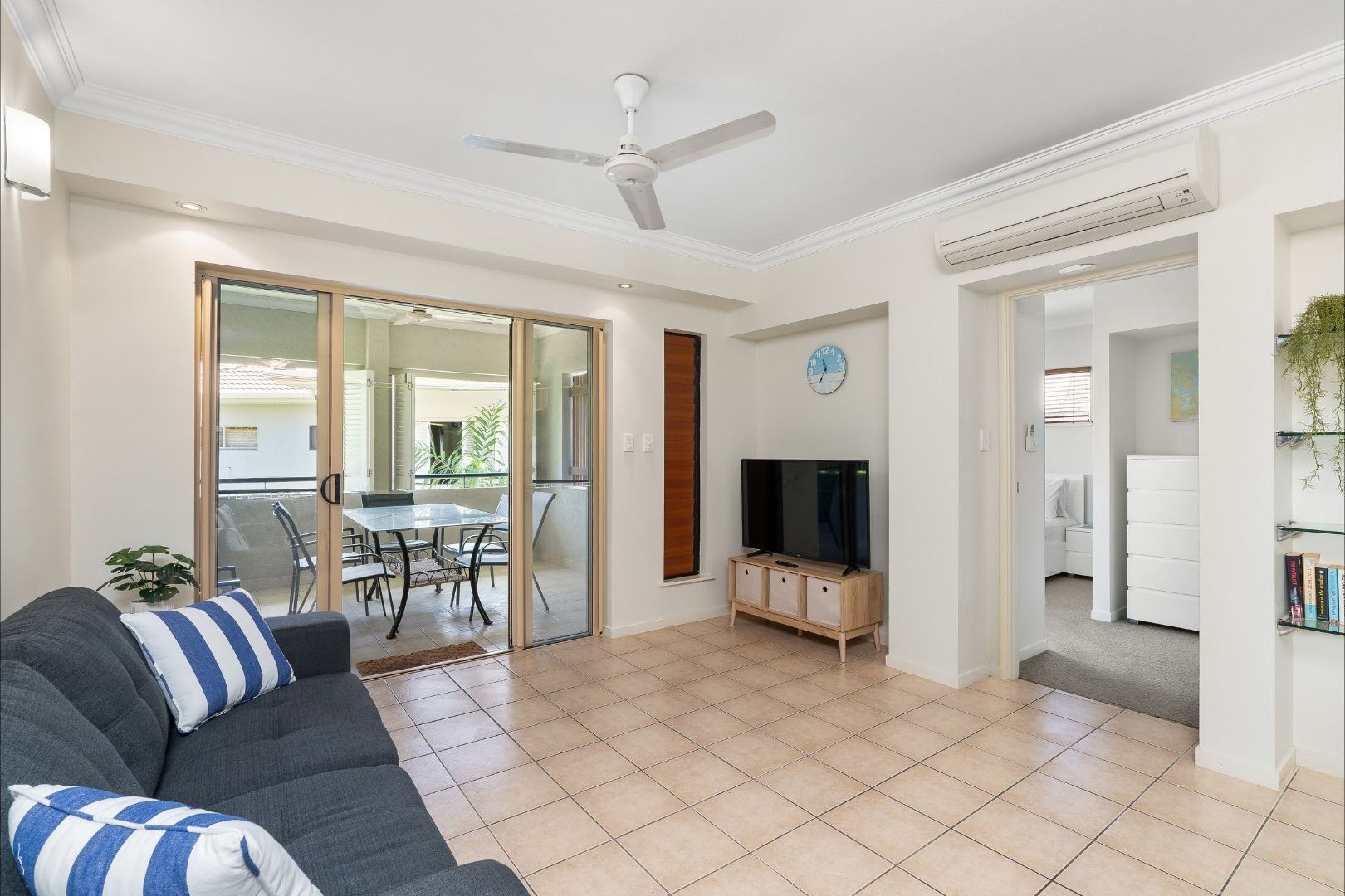 1110/44-62 Clifton Road, Clifton Beach QLD 4879, Image 2