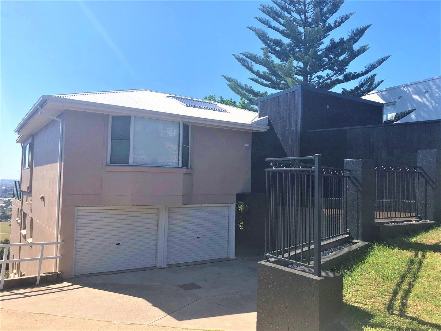 3/16 Memorial Drive, The Hill Property History & Address Research