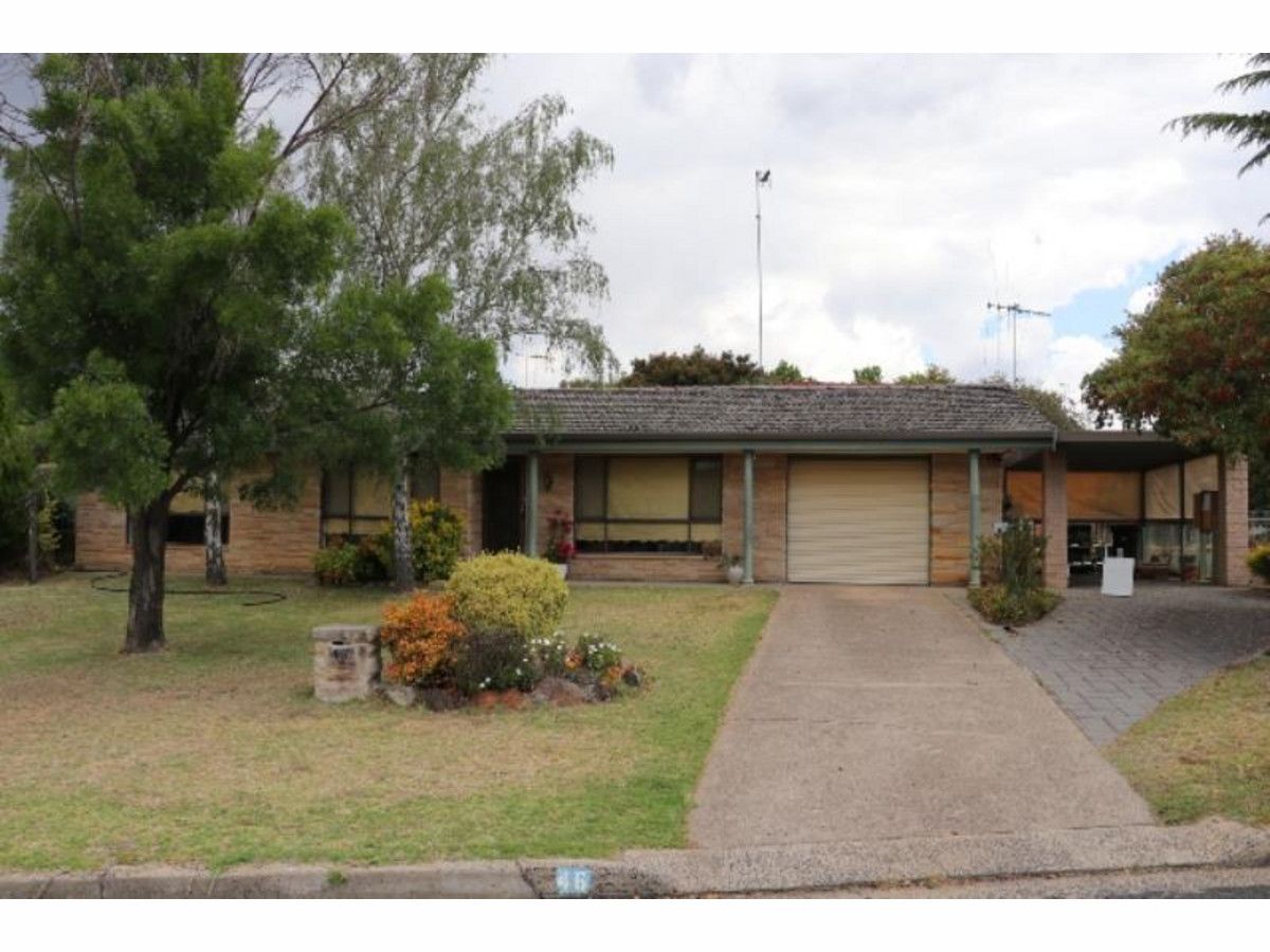 46 Edgell Street, Bathurst NSW 2795, Image 0