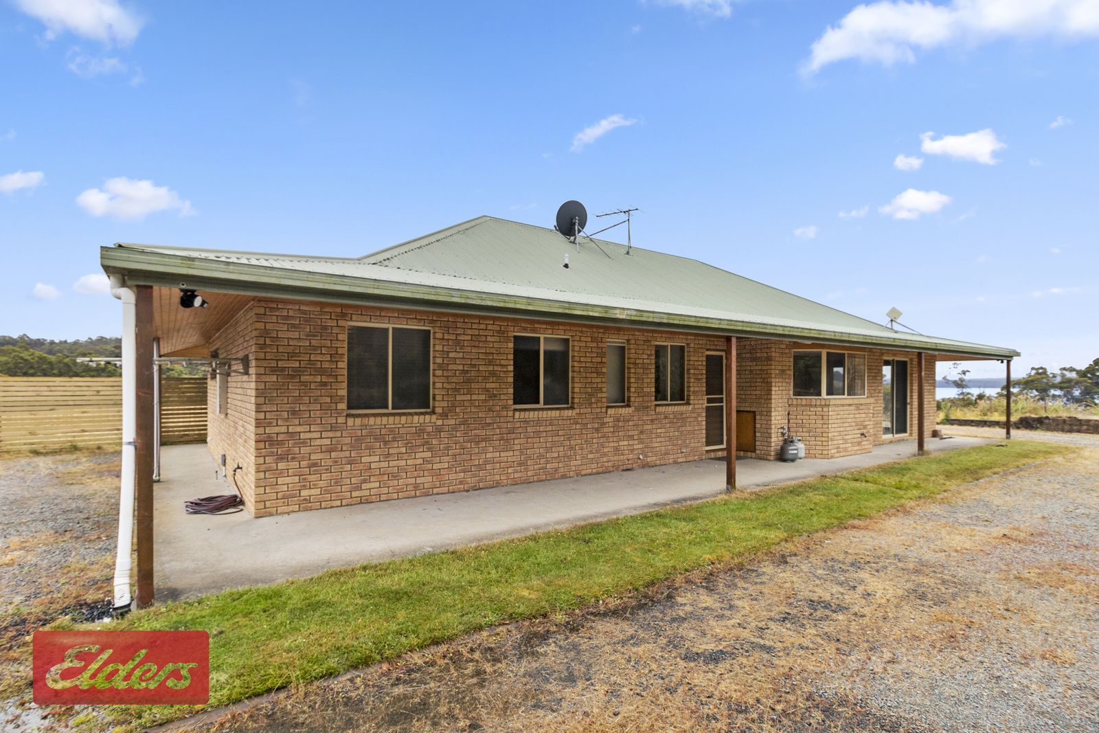 17 Saddle Road, Kettering TAS 7155, Image 0