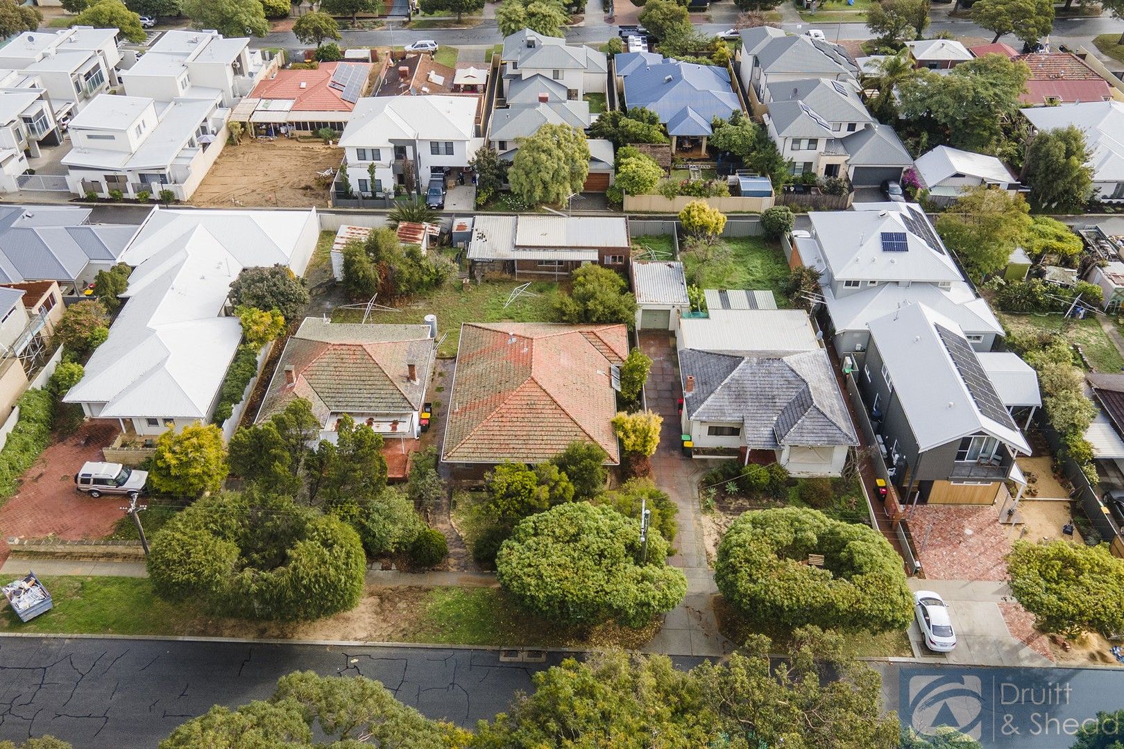 211 Hancock Street, Doubleview WA 6018, Image 0