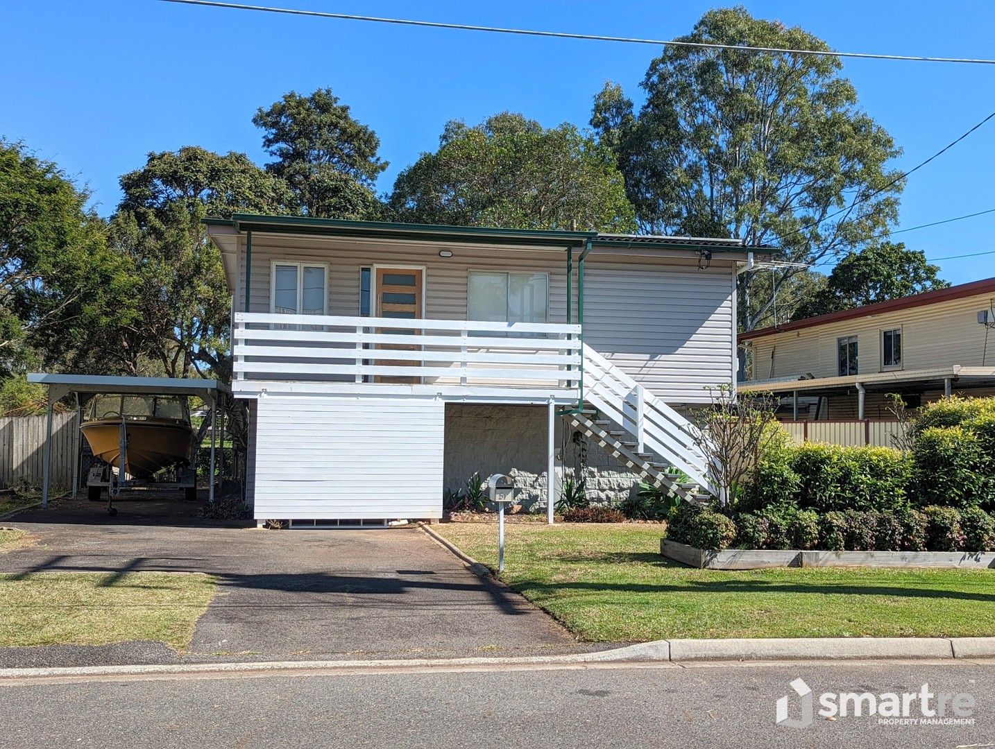 2 bedrooms House in 51 Tantani Street MANLY WEST QLD, 4179