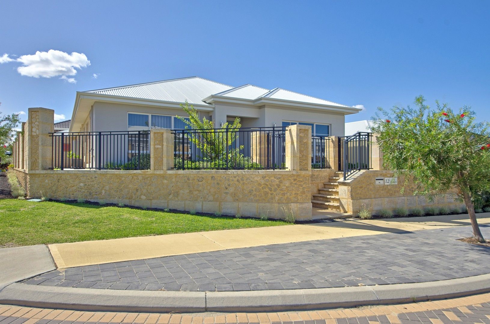 12 Avila Link, Burns Beach WA 6028, Image 1