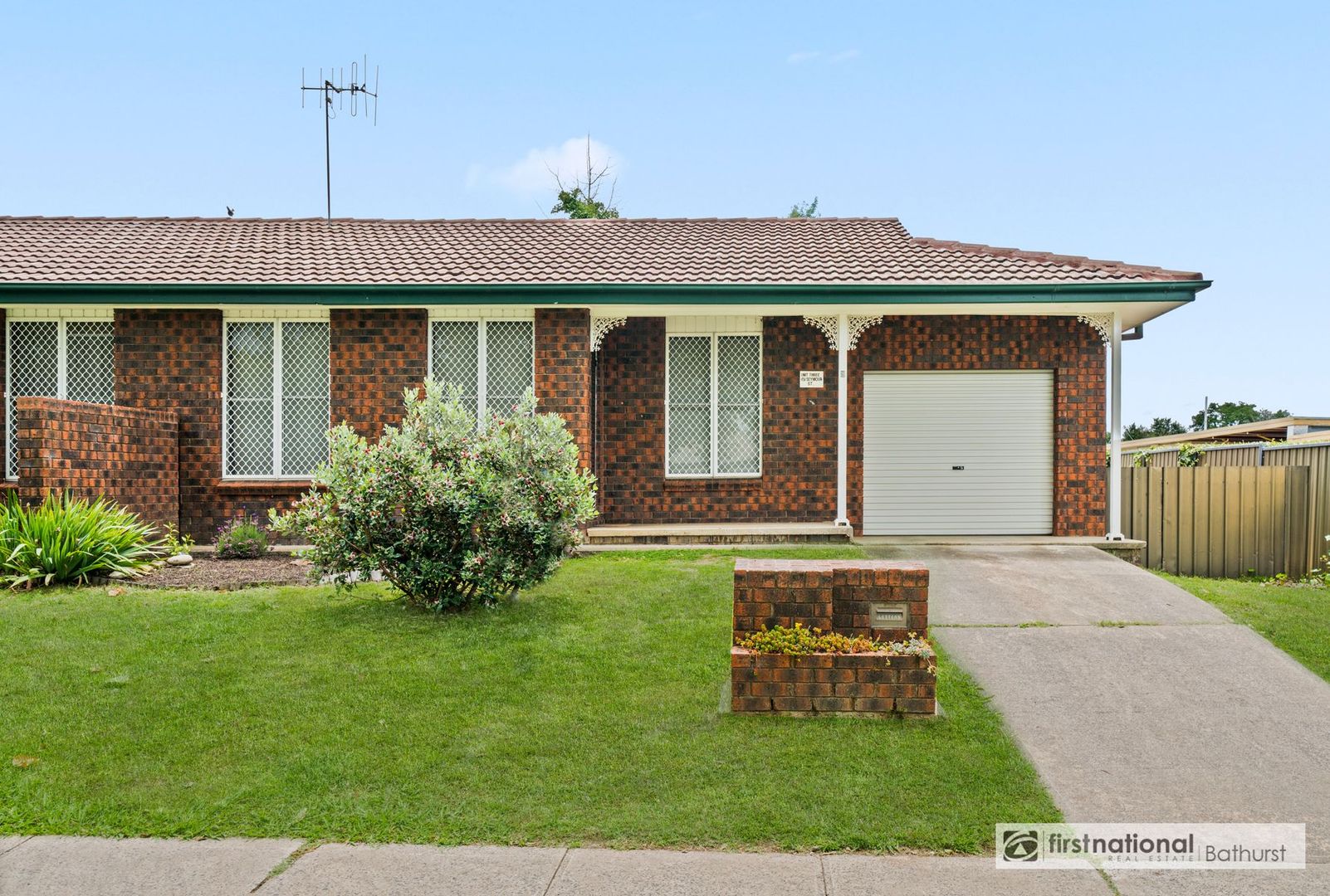 3/151 Seymour Street, Bathurst NSW 2795