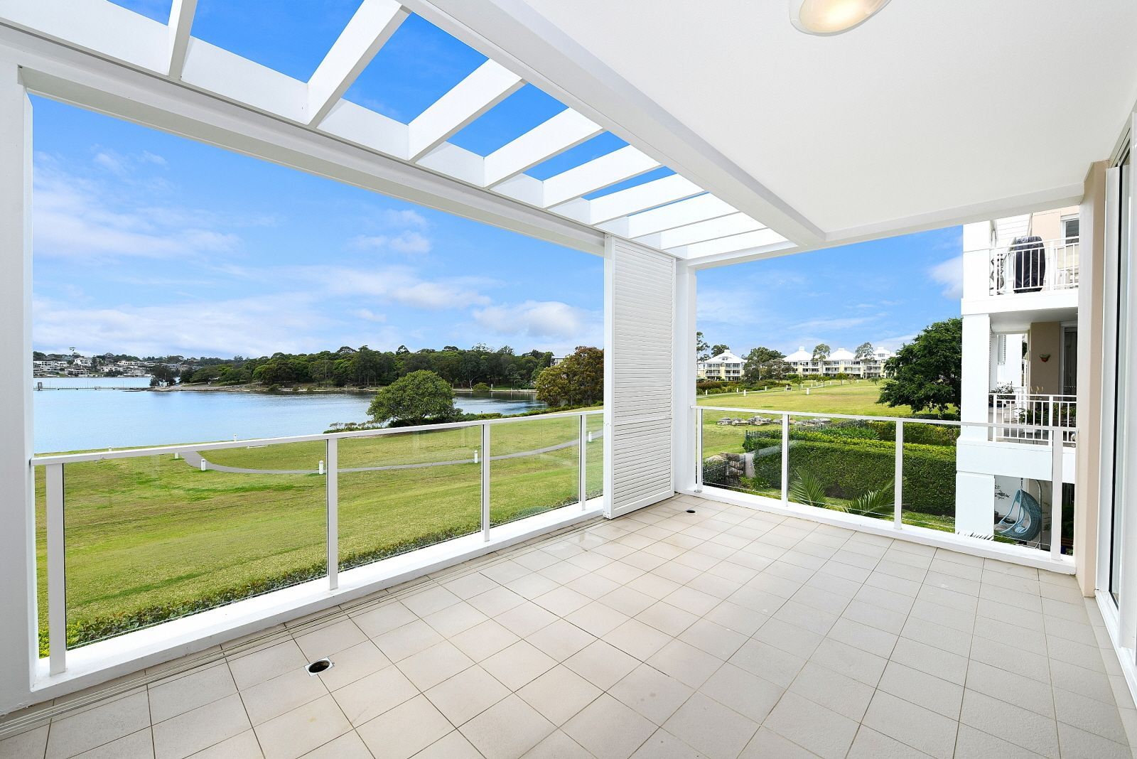 3 bedrooms Apartment / Unit / Flat in 25/27-33 Peninsula Drive BREAKFAST POINT NSW, 2137