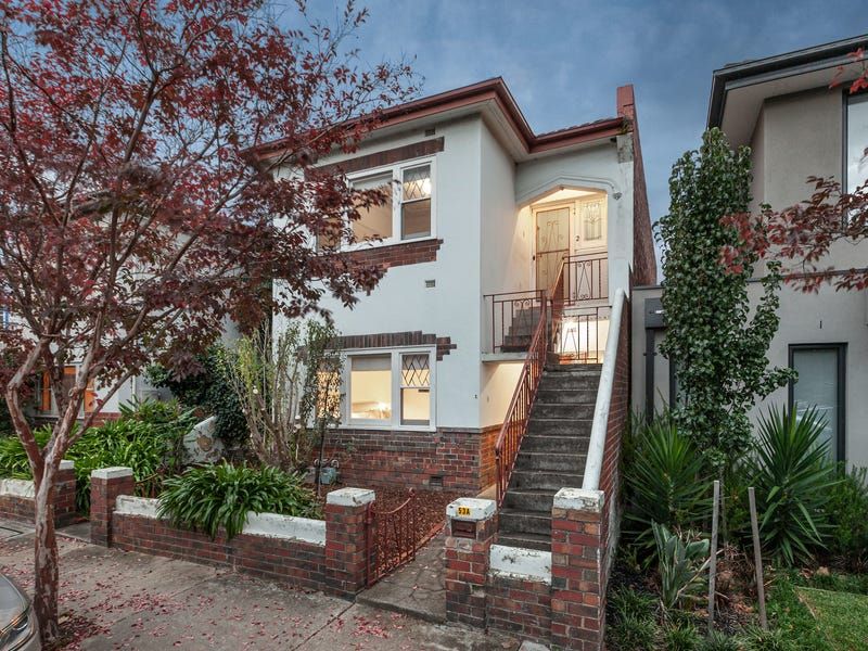 2 bedrooms Apartment / Unit / Flat in 1/53a Lewisham Road WINDSOR VIC, 3181