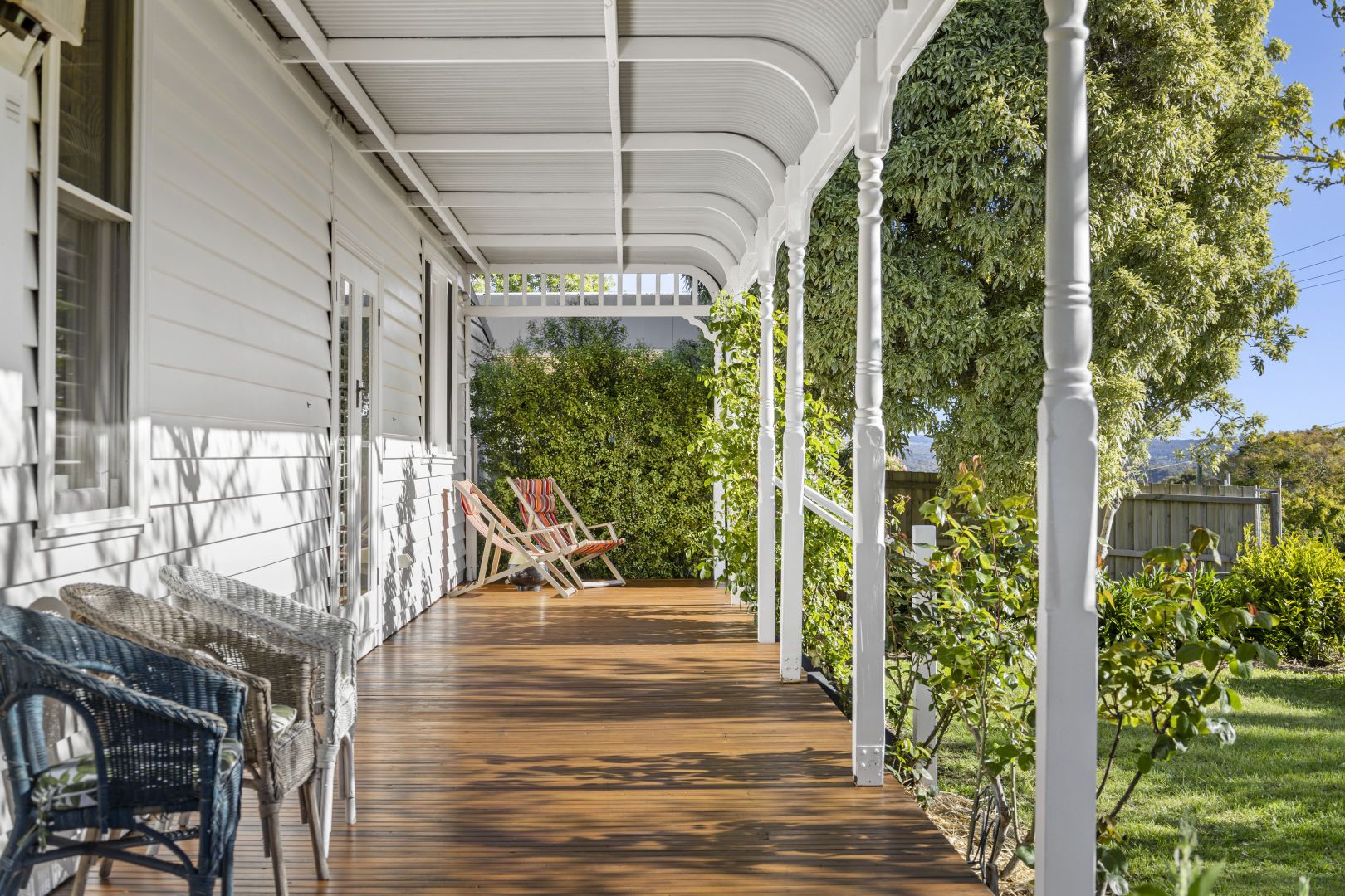 32 Stanbridge Street, Daylesford VIC 3460 Domain