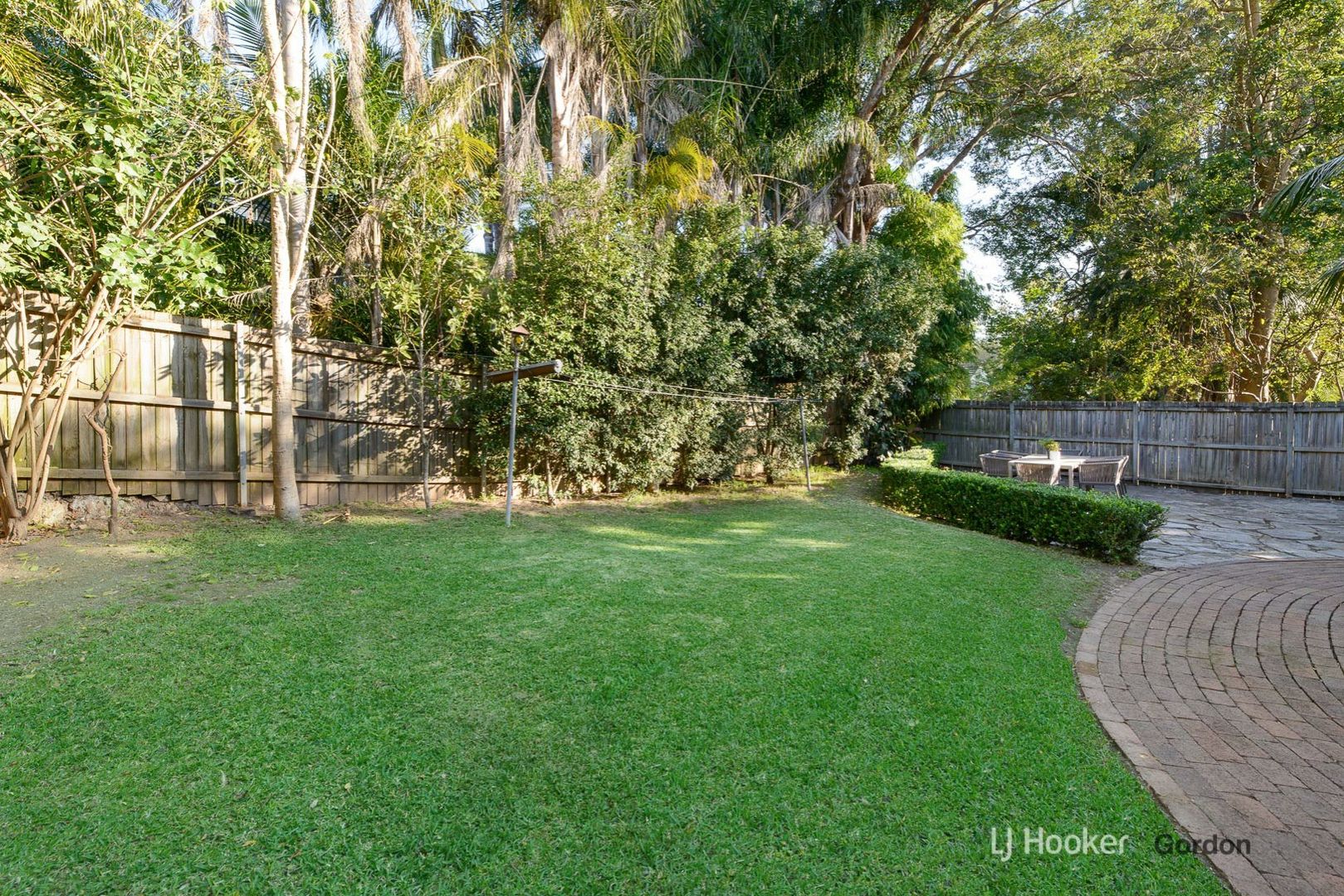 8 Yarabah Avenue, Gordon NSW 2072, Image 2