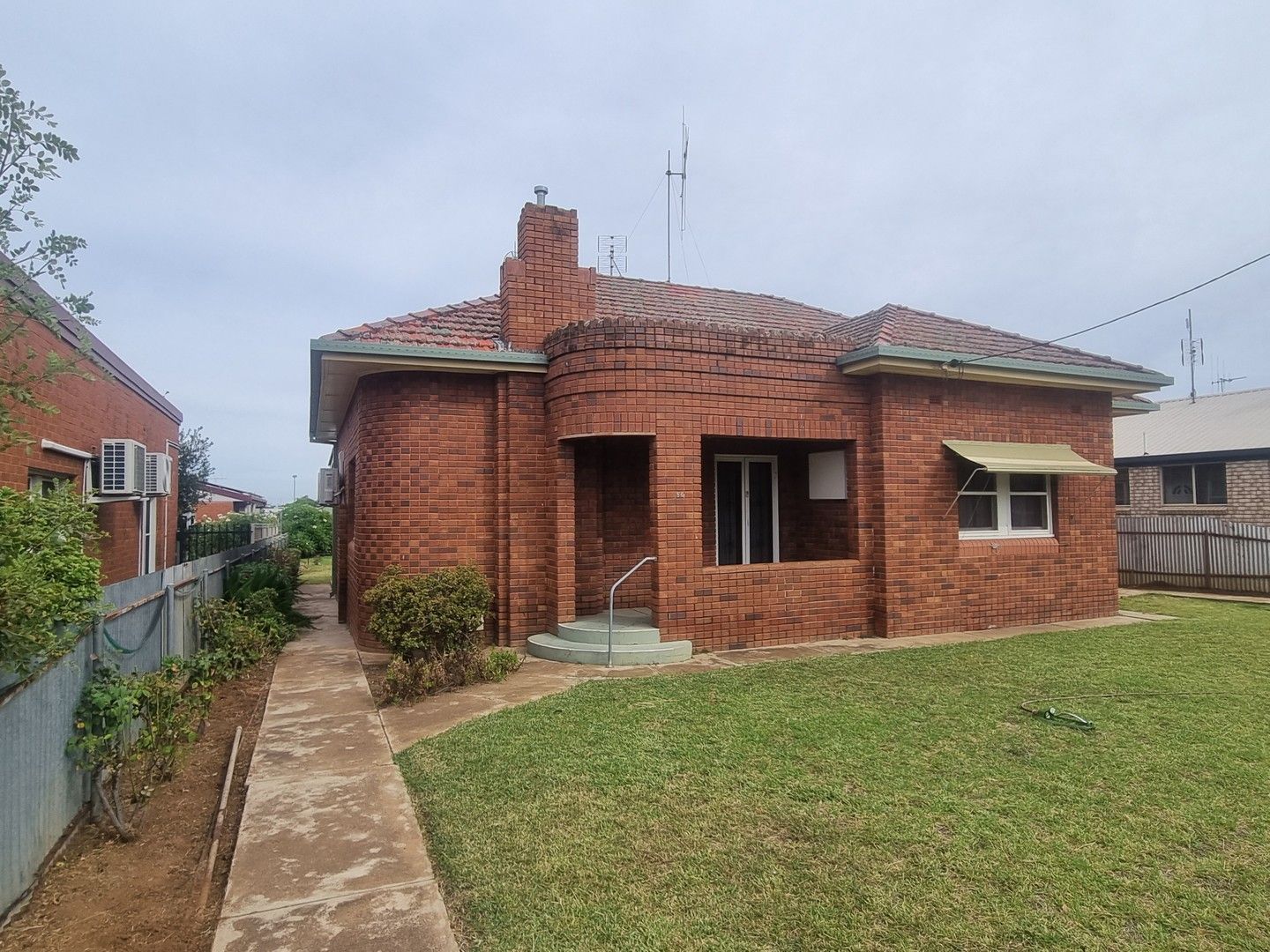 84 Currajong Street, Parkes NSW 2870, Image 0