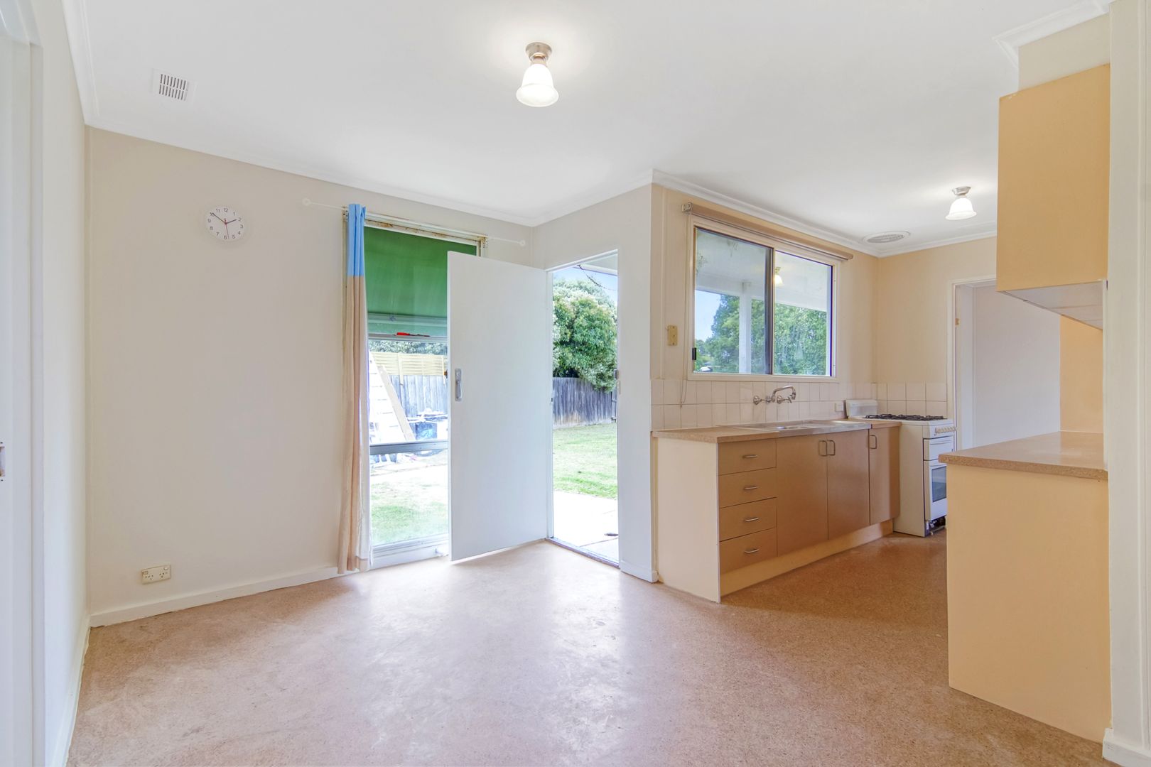 2 Booth Court, Corio VIC 3214, Image 2