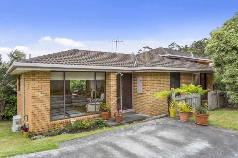 74 Henley Street, Lindisfarne TAS 7015, Image 1