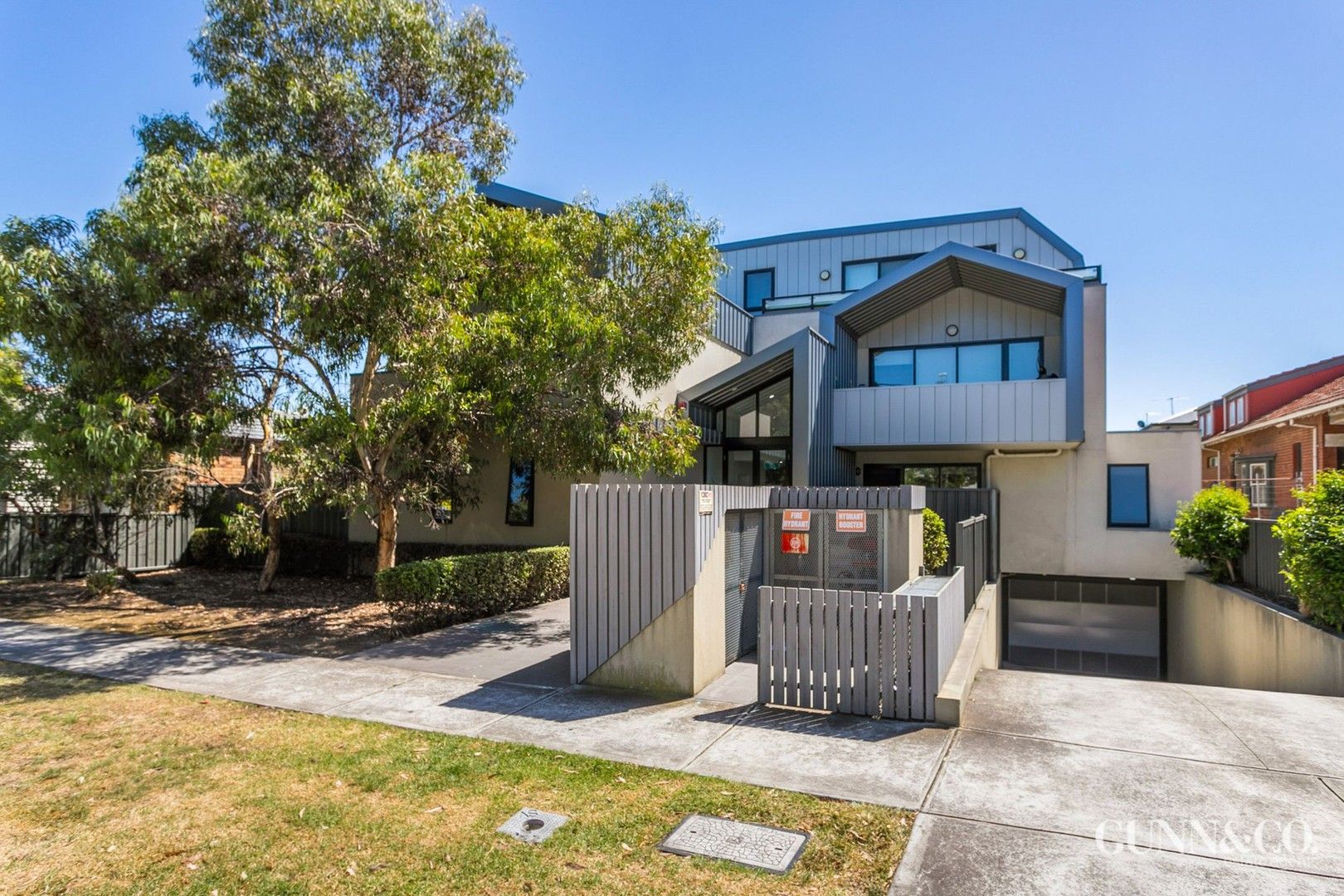 2 bedrooms Apartment / Unit / Flat in 64 Geelong Road FOOTSCRAY VIC, 3011