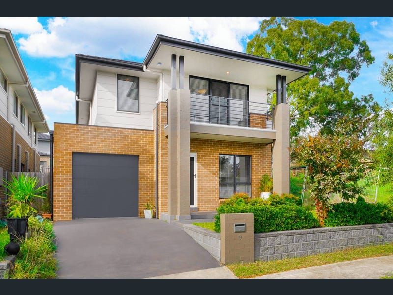 3 bedrooms House in 9 Biribi Street BOX HILL NSW, 2765