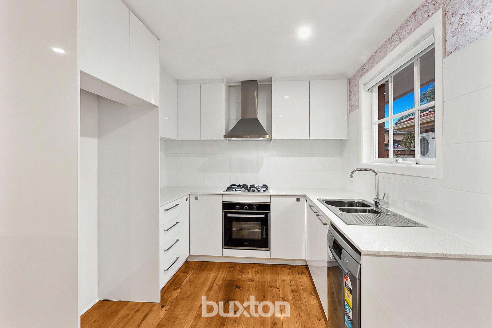 1/2 Jean Avenue, Clayton VIC 3168, Image 2