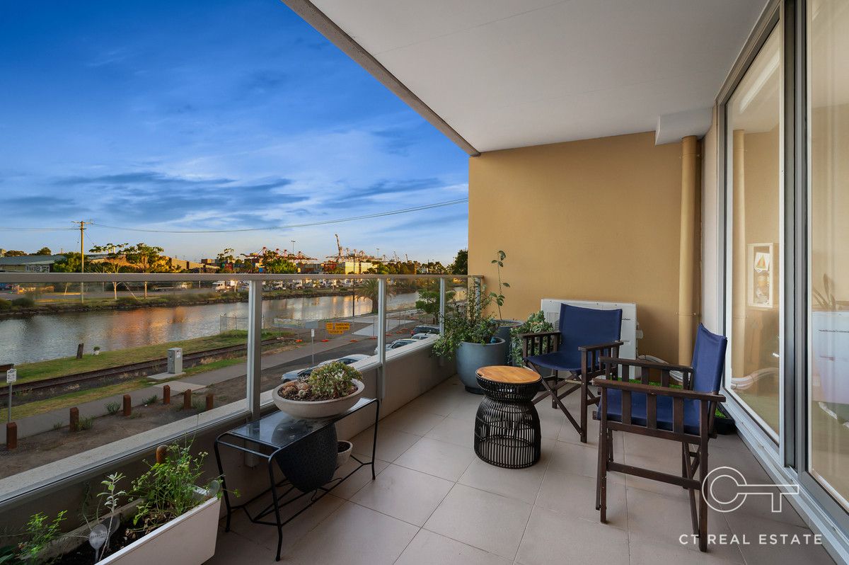 5/2 Saltriver Place, Footscray VIC 3011, Image 1