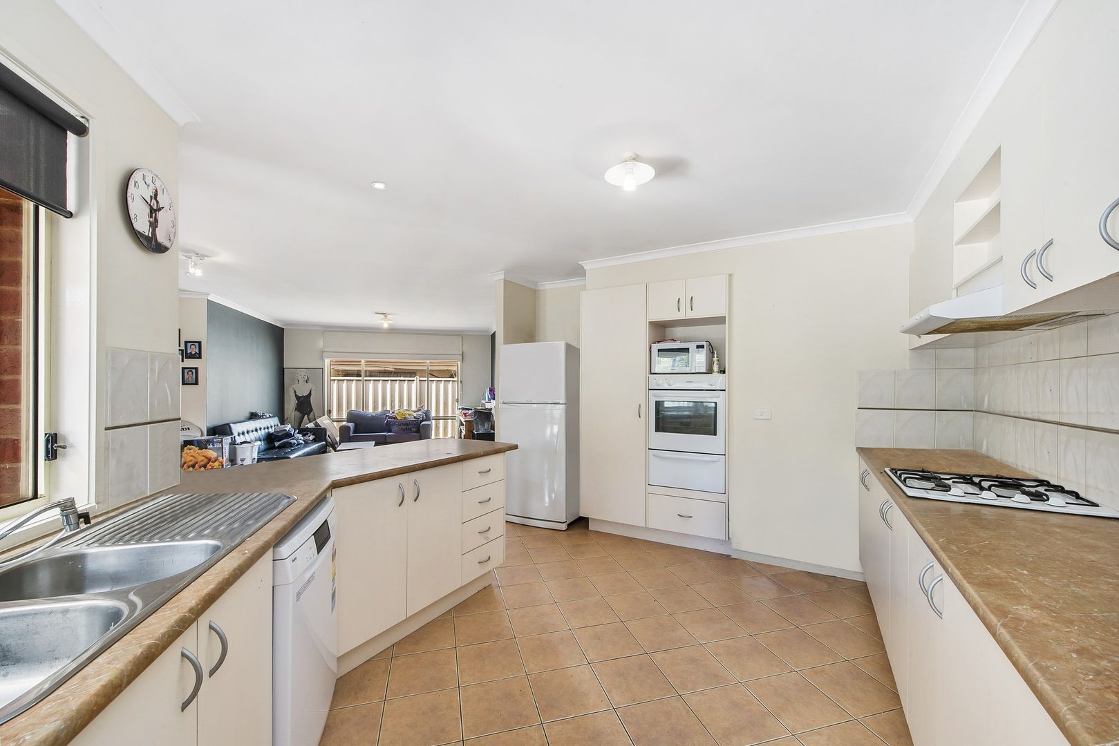 15 Simpson Place, Caroline Springs VIC 3023, Image 1