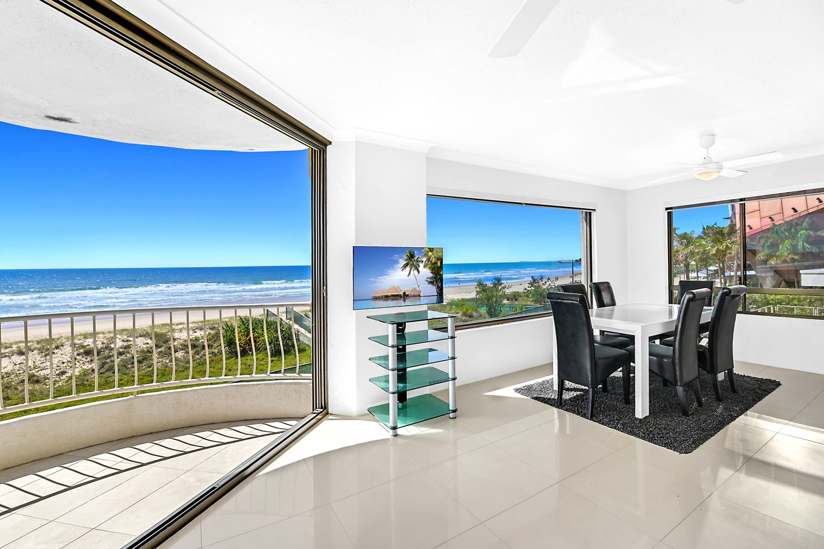 8/28 Old Burleigh Road, Surfers Paradise QLD 4217, Image 2