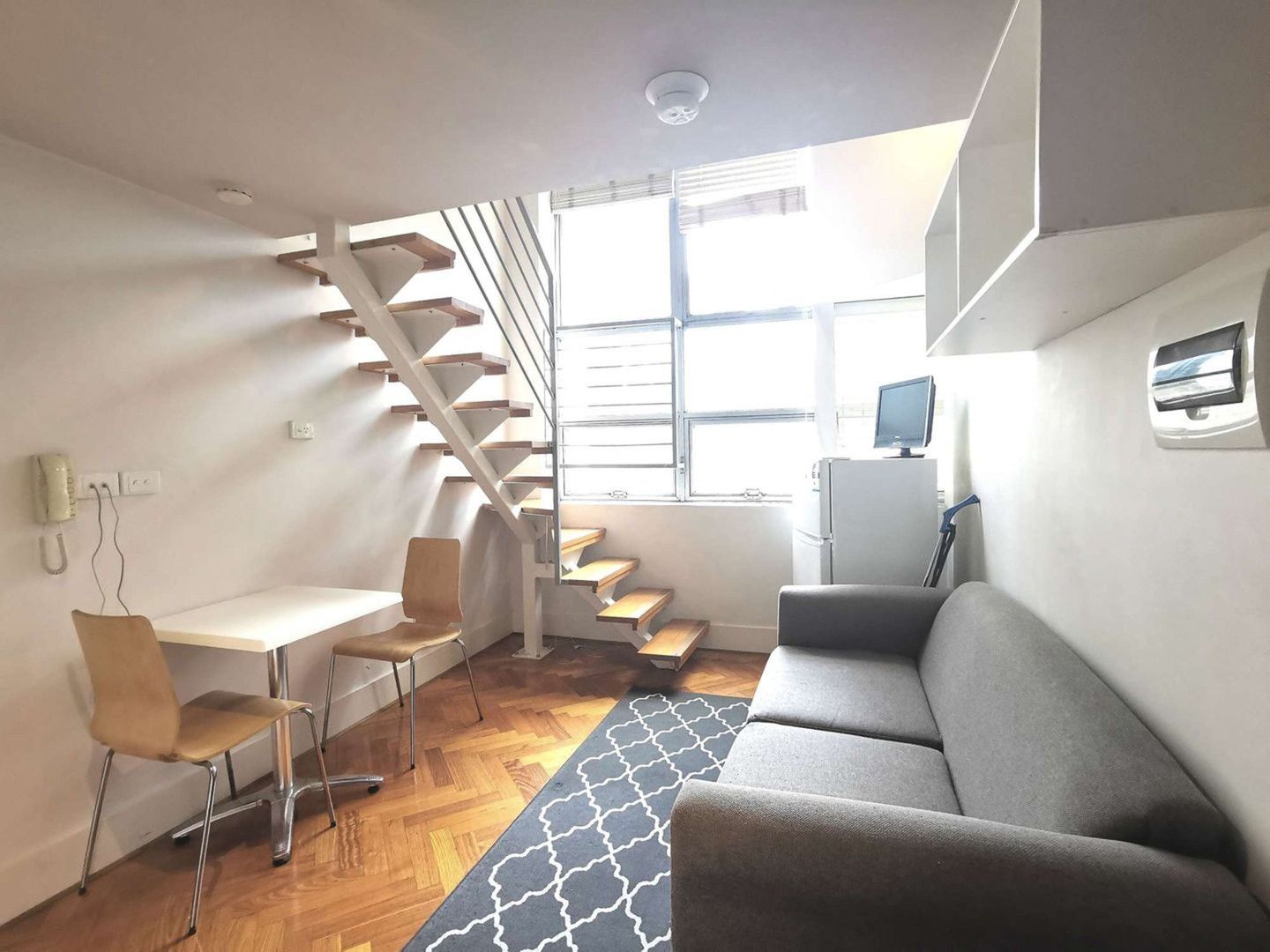 1 bedrooms Apartment / Unit / Flat in 304/58 La Trobe Street MELBOURNE VIC, 3000