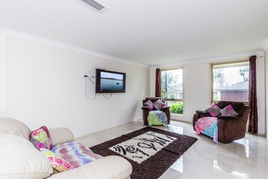 3 Rosebrook Avenue, The Ponds NSW 2769, Image 2