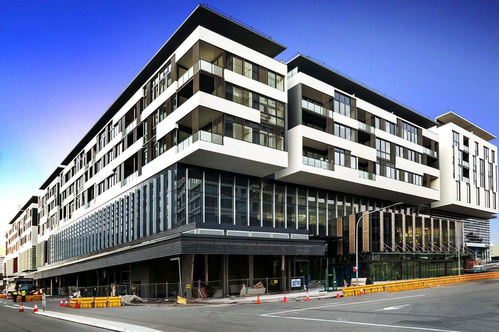1 bedrooms Apartment / Unit / Flat in 647/2C Defries Avenue ZETLAND NSW, 2017