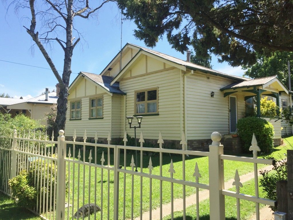 62 West Avenue, Glen Innes NSW 2370