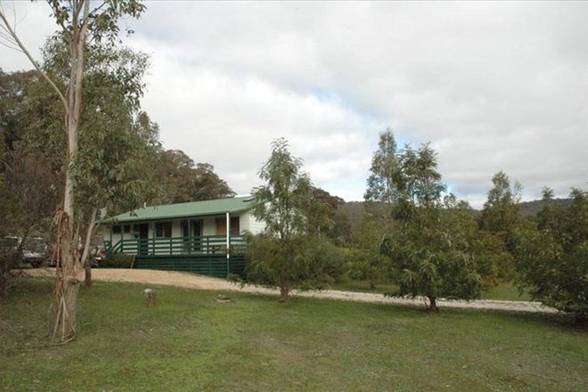 Picture of 123 High Street, REDBANK VIC 3477