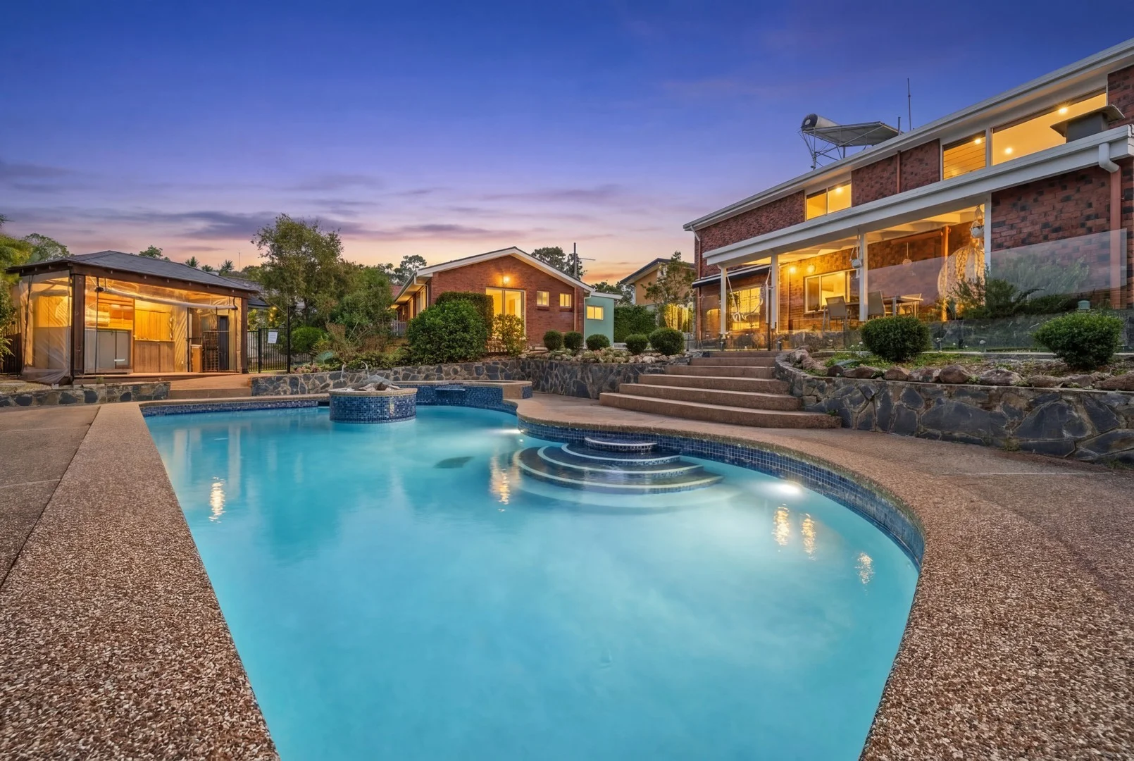 9 Penamber Court, Benowa QLD 4217