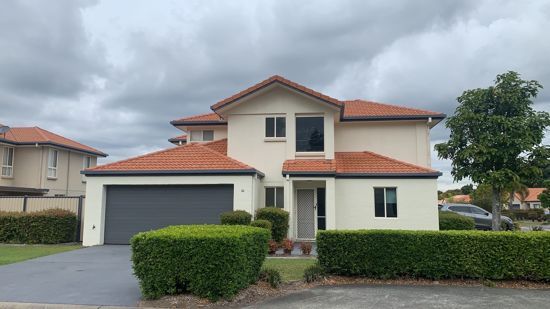 3 bedrooms Townhouse in 19 Yaun St COOMERA QLD, 4209