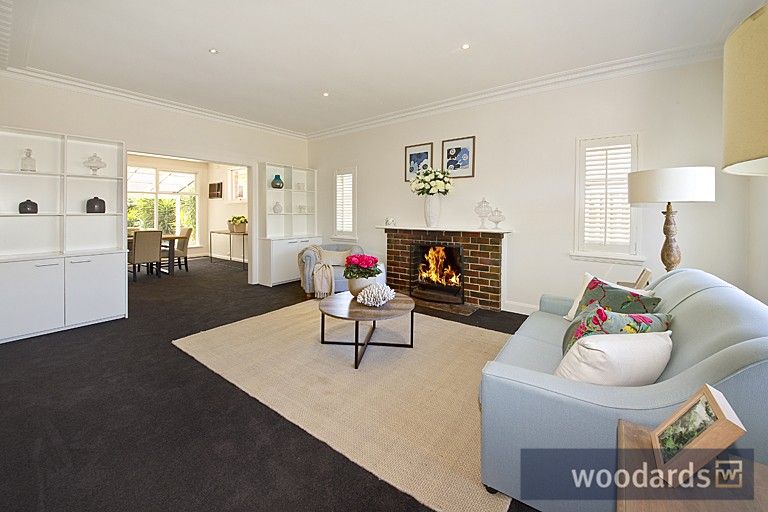 6 Victory Street, Murrumbeena VIC 3163, Image 2